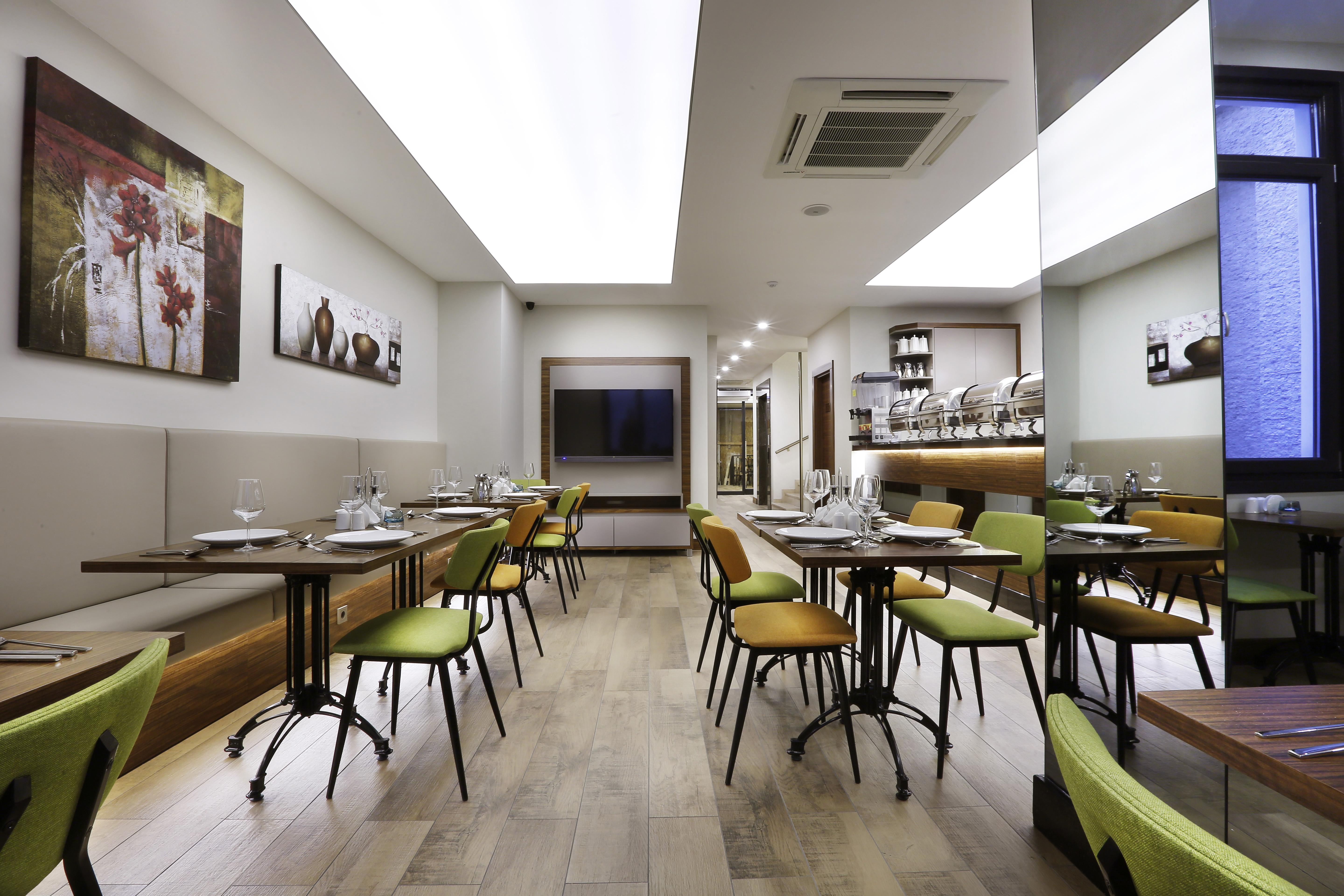The White Orient Hotel Истанбул Екстериор снимка