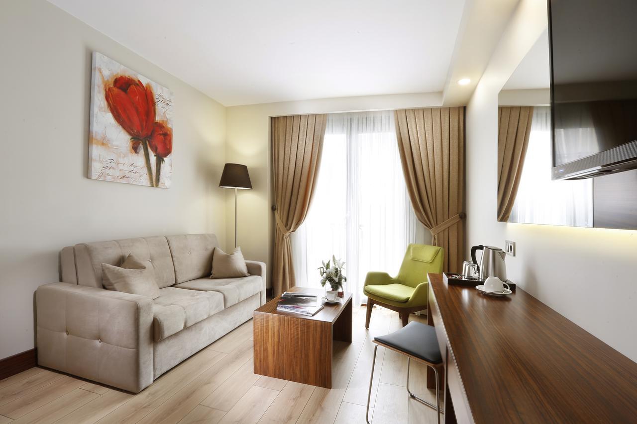 The White Orient Hotel Истанбул Екстериор снимка