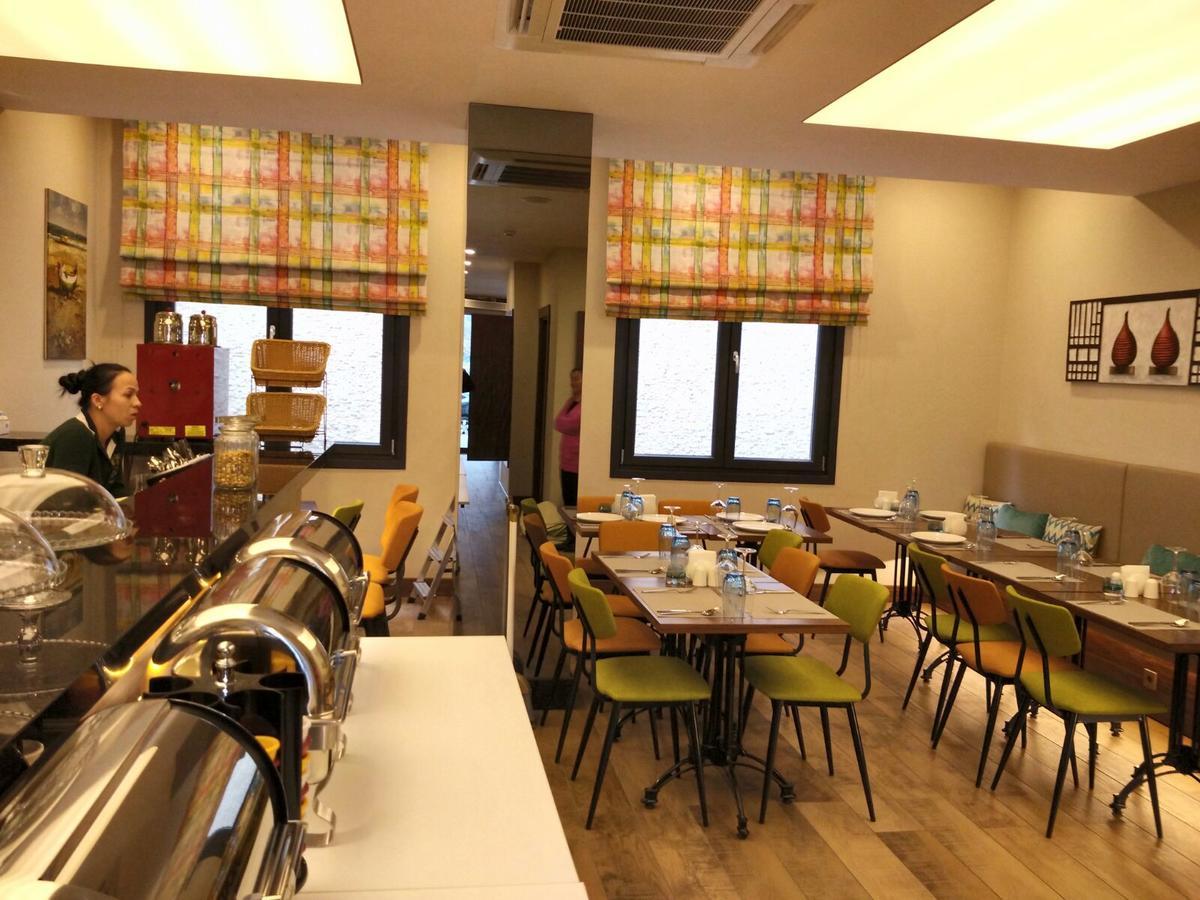 The White Orient Hotel Истанбул Екстериор снимка