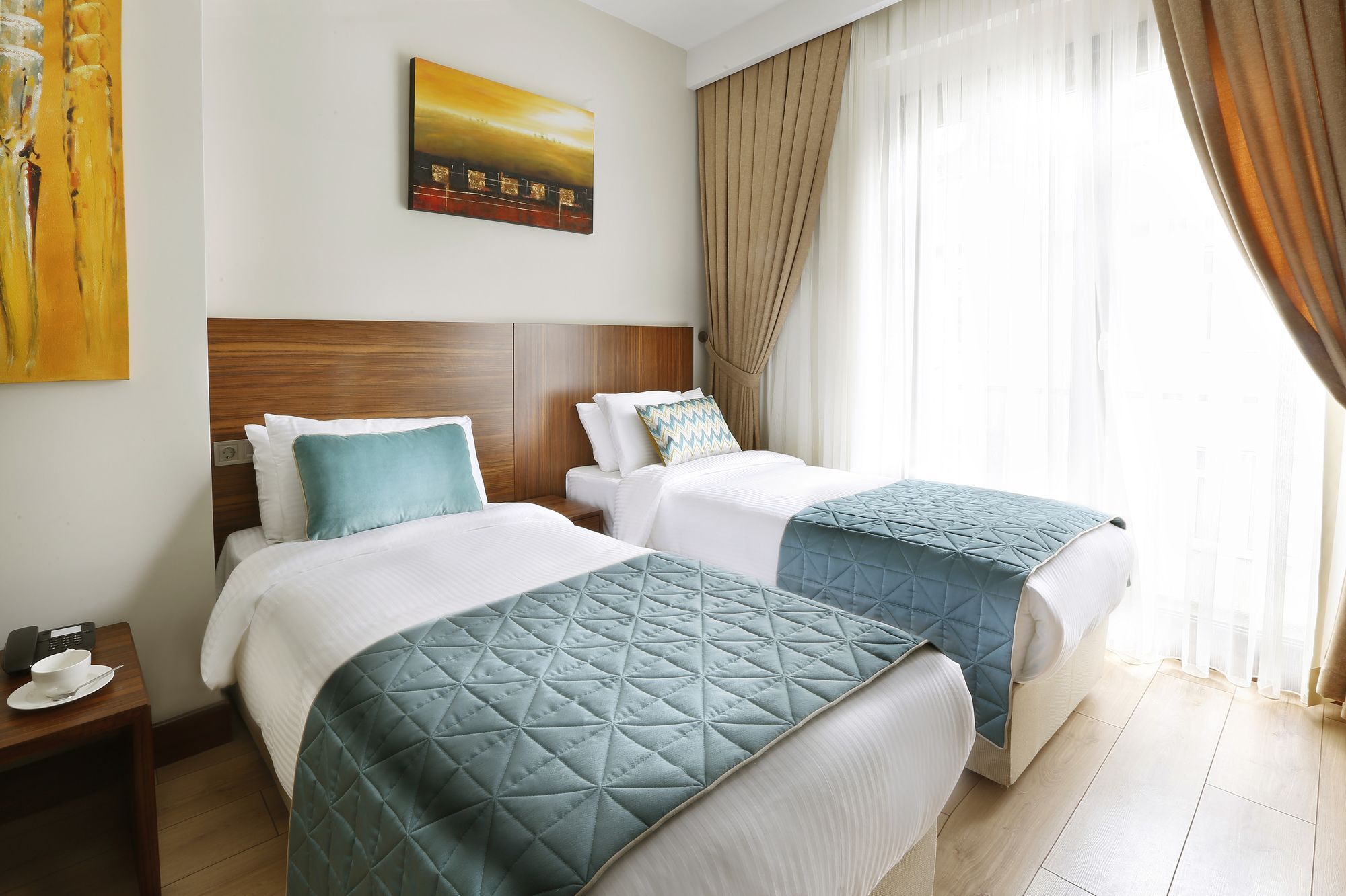 The White Orient Hotel Истанбул Екстериор снимка